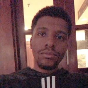 Meet your Posher, Vince